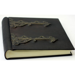 Old book кожаный альбом под наклейку