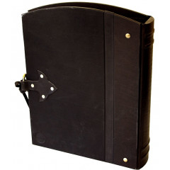 020-08-07 кожаный альбом За семью замками