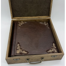 Милан кожаный альбом в кейсе