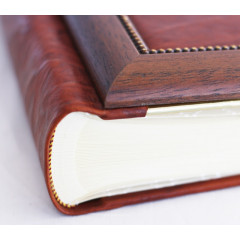 Lux кожаный альбом в кейсе