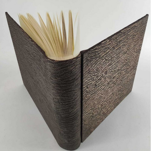 Sollievo большой кожаный альбом в кейсе