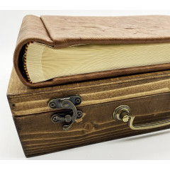 Prato кожаный фотоальбом в кейсе из дерева