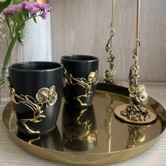 Подарочный набор из 2 чёрных кружек Орхидея 