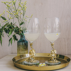 Подарочный набор из 2 бокалов для вина "Орхидея-1" в картонной коробке