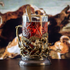 Подстаканник "Охота на кабана" деревянный футляр с гравировкой 10056268